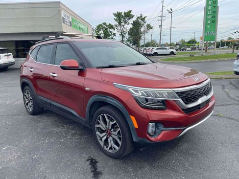 Used 2021 Kia Seltos SX AWD/4WD image 1