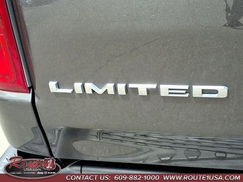 Used 2019 RAM 1500 Limited AWD/4WD image 19