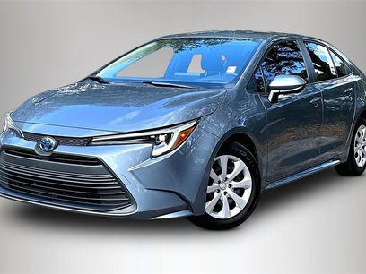 Used 2025 Toyota Corolla LE