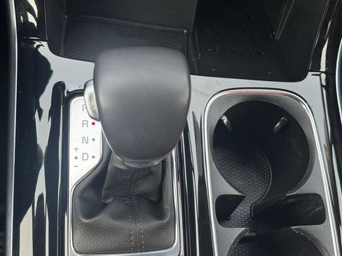 Used 2024 Kia Carnival SX FWD image 18