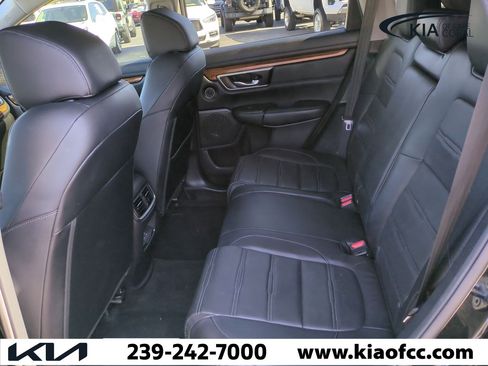 Used 2021 Honda CR-V Touring image 14