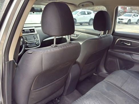 Used 2018 Nissan Altima 2.5 SV image 14