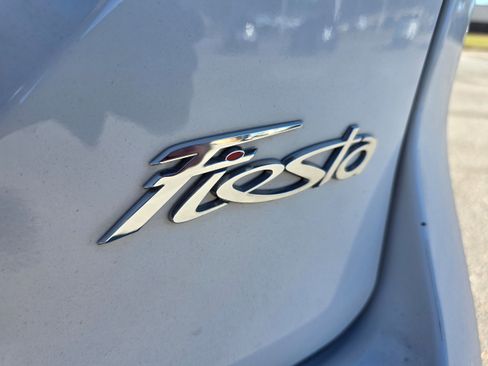 Used 2019 Ford Fiesta SE w/ Cold Weather Package FWD image 13