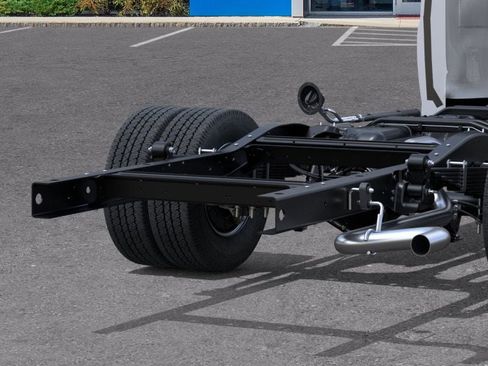 New 2026 Chevrolet Express 4500 w/ Power Convenience Package image 15