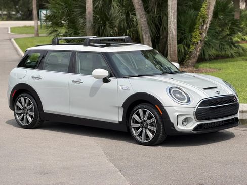 Used 2023 MINI Cooper Clubman S FWD image 55