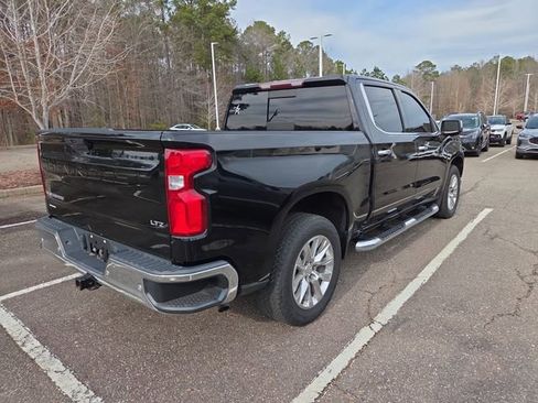 Used 2020 Chevrolet Silverado 1500 LTZ w/ LTZ Plus Package image 4