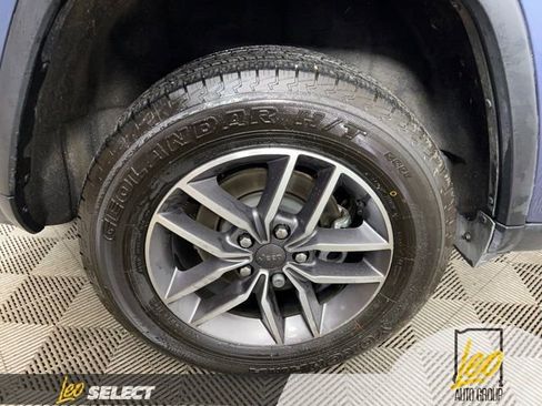 Used 2021 Jeep Grand Cherokee Limited w/ Premium Lighting Group image 25