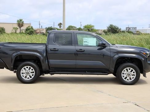 New 2026 Toyota Tacoma SR AWD/4WD image 4