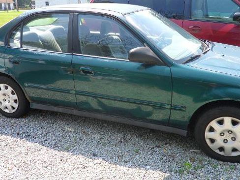 Used 1999 Honda Civic VP image 3