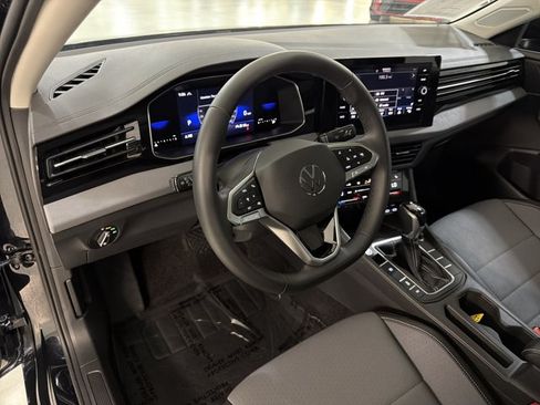 Certified 2026 Volkswagen Jetta SE FWD image 14