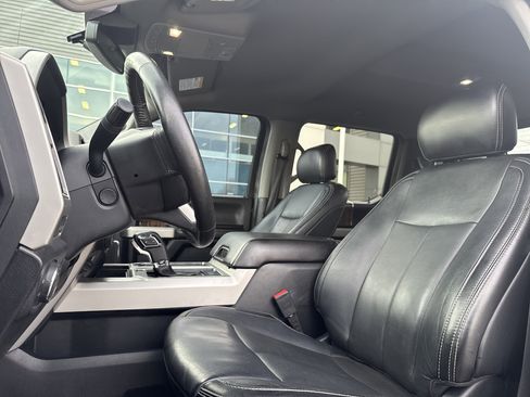 Certified 2019 Ford F150 Lariat w/ Equipment Group 502A Luxury image 13