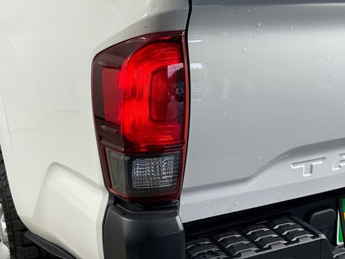 Used 2021 Toyota Tacoma SR image 32
