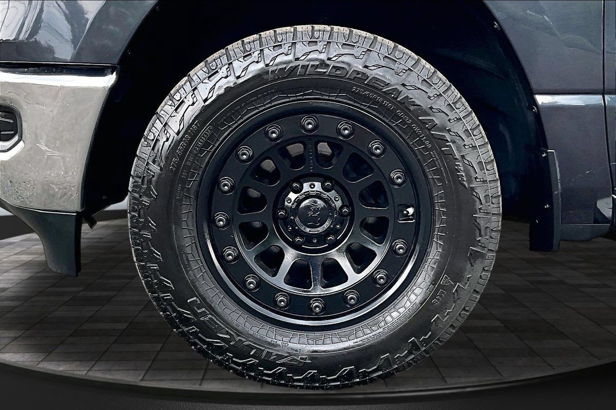 Used 2021 RAM 1500 Big Horn AWD/4WD image 37