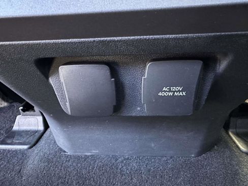 Used 2023 Ford F350 Lariat w/ Lariat Ultimate Package image 15