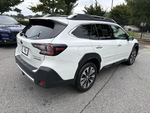 Certified 2025 Subaru Outback Touring XT w/ Popular Package #2 AWD/4WD image 8