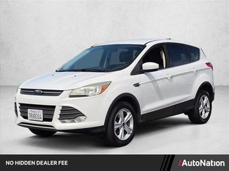 Used 2016 Ford Escape SE FWD video 1