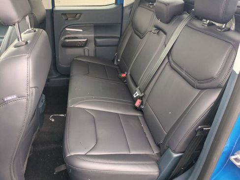 New 2026 Ford Maverick Lariat w/ Black Appearance Package image 26