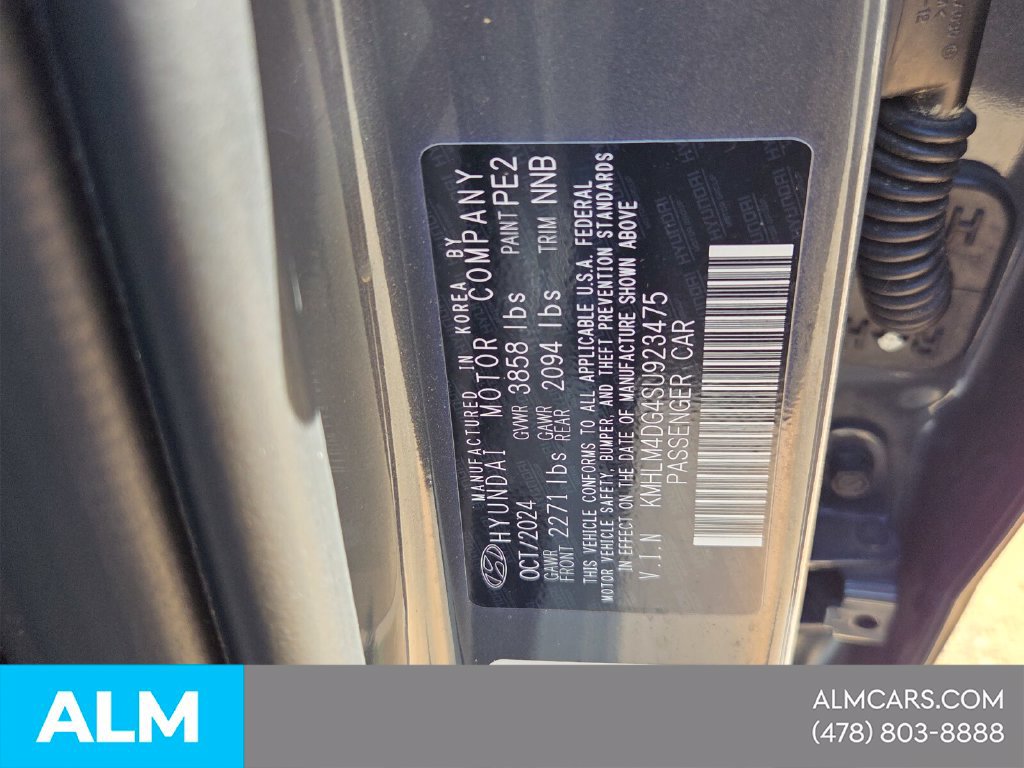 Certified 2025 Hyundai Elantra Sport FWD image 6