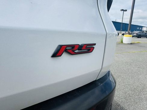 Used 2024 Chevrolet Traverse RS w/ LPO, Floor Liner Package image 22