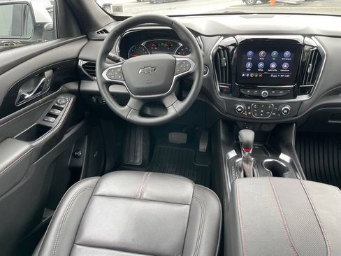 Used 2024 Chevrolet Traverse RS AWD/4WD image 10
