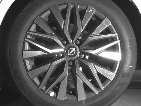 Used 2025 Nissan Altima 2.5 SV image 14