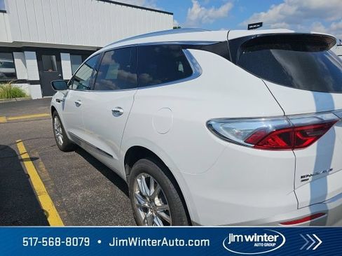 Used 2023 Buick Enclave Essence w/ Experience Buick Package AWD/4WD image 9