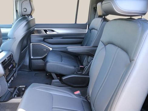 New 2026 Jeep Grand Wagoneer L Limited AWD/4WD image 14