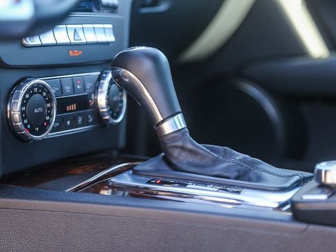 Used 2012 Mercedes-Benz C 250 Sedan image 12