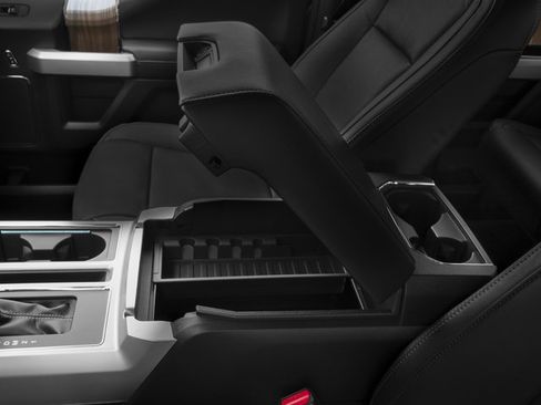 Used 2017 Ford F150 Lariat w/ Equipment Group 502A Luxury image 15