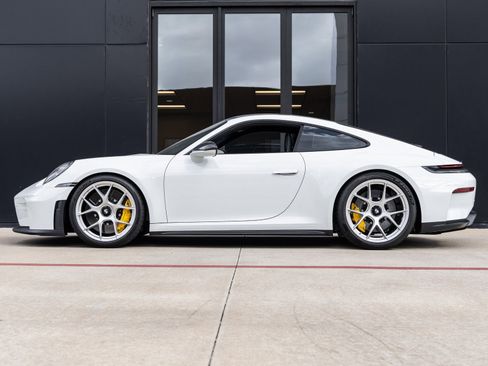Certified 2026 Porsche 911 GT3 image 2
