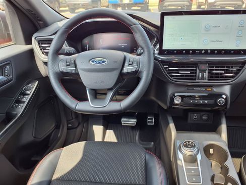 Used 2024 Ford Escape ST-Line w/ Tech Pack #1 AWD/4WD image 6