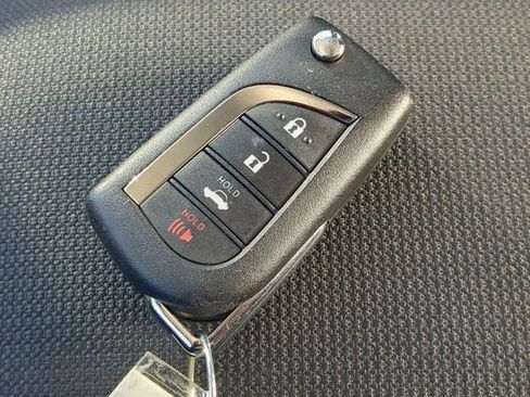 Used 2025 Toyota Corolla LE FWD image 24