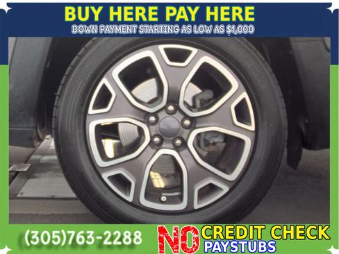 Used 2018 Jeep Renegade Limited w/ Trailer Tow Group AWD/4WD image 14