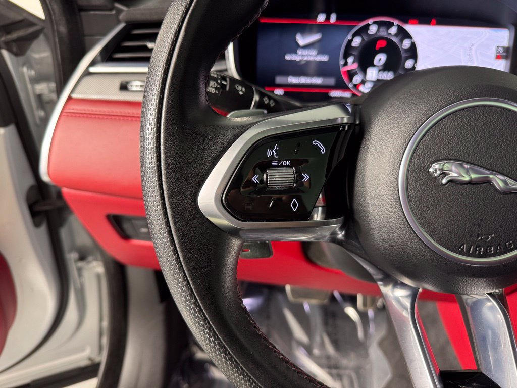 Used 2023 Jaguar F-PACE SVR AWD/4WD image 19