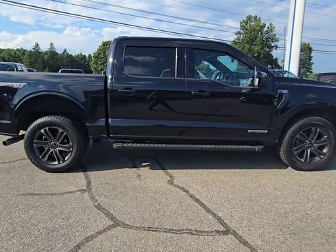 Certified 2022 Ford F150 Lariat w/ Equipment Group 502A High AWD/4WD image 21
