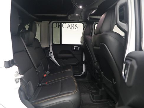 Used 2024 Jeep Wrangler Unlimited Rubicon 392 image 24