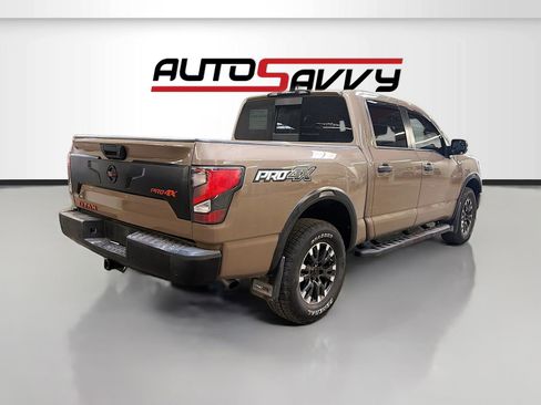 Used 2022 Nissan Titan PRO-4X w/ Pro-4x Convenience Package AWD/4WD image 7