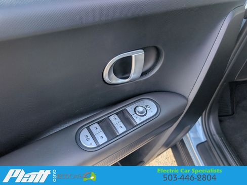 Used 2024 Hyundai Ioniq 5 SEL image 36