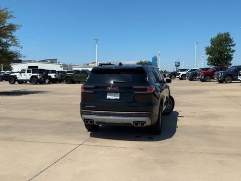 New 2025 GMC Acadia Elevation image 7