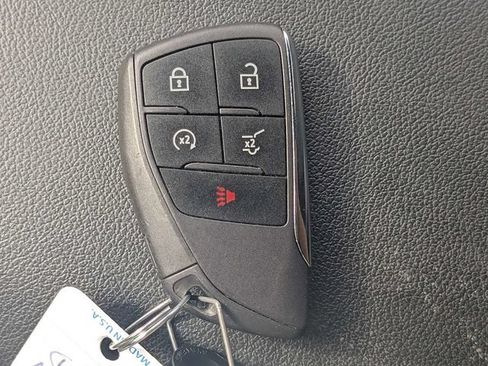 Used 2024 Chevrolet Blazer EV RS AWD/4WD image 32