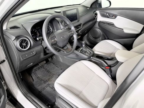 Used 2022 Hyundai Kona SEL image 28