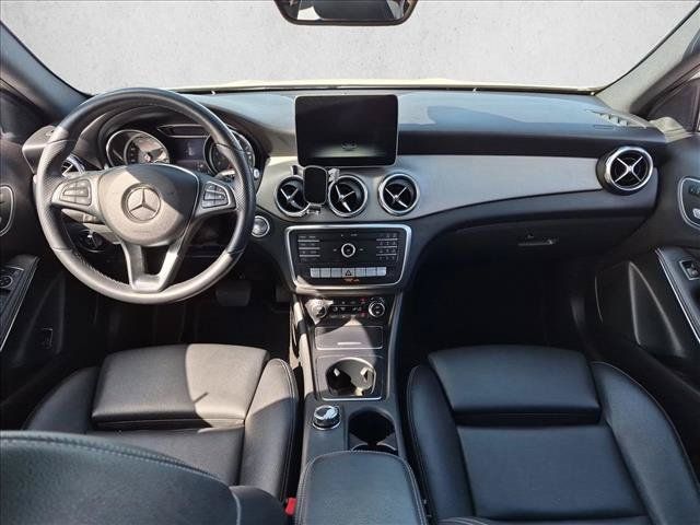 Used 2020 Mercedes-Benz GLA 250 4MATIC image 15