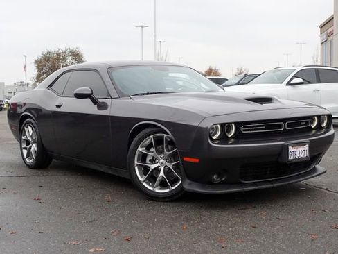 Used 2022 Dodge Challenger GT image 6