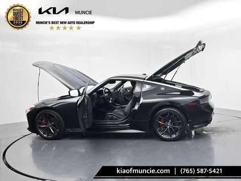 Used 2024 Nissan Z Performance w/ Floor Mat Package RWD image 76
