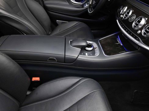 Used 2014 Mercedes-Benz S 550 Sedan image 38