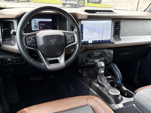 Used 2023 Ford Bronco Outer Banks AWD/4WD image 22