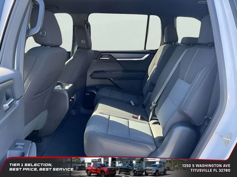 New 2026 GMC Acadia Elevation FWD image 32
