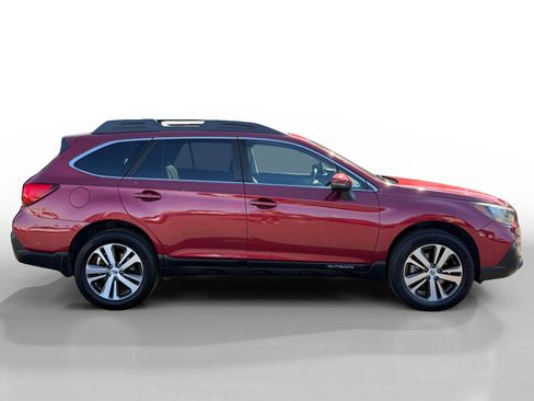 Used 2019 Subaru Outback 2.5i Limited image 6