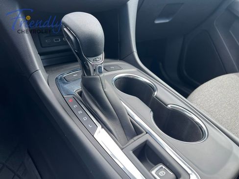 Certified 2024 Chevrolet Equinox LT AWD/4WD image 25