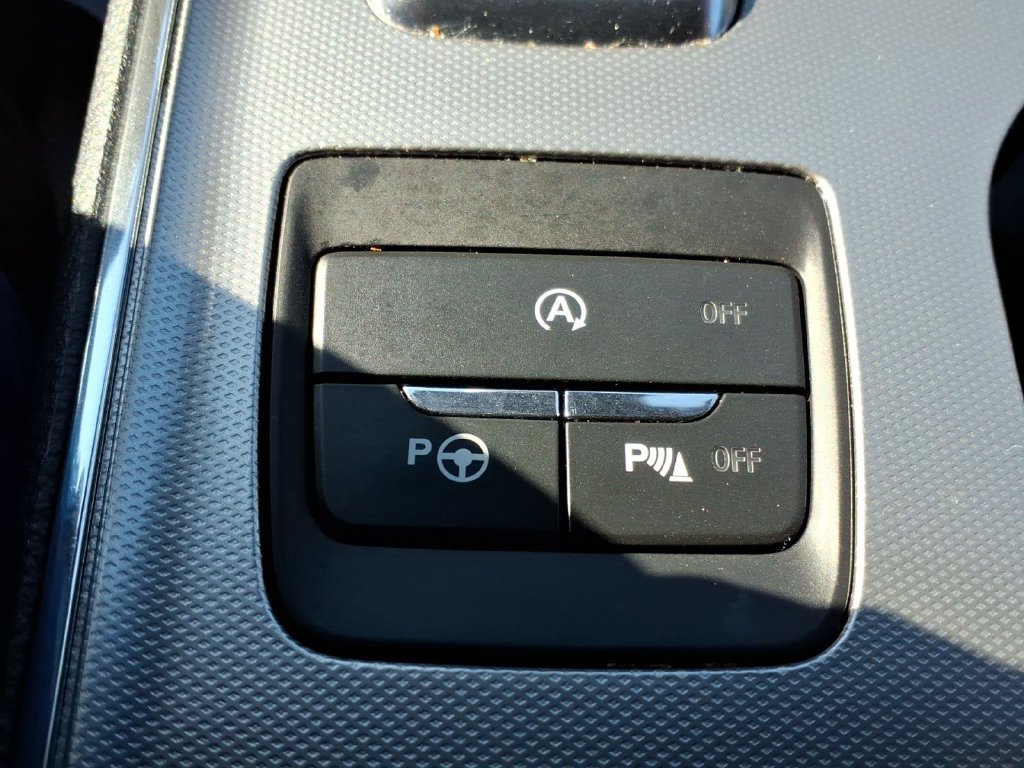 Used 2024 Ford Edge ST w/ Equipment Group 401A AWD/4WD image 21